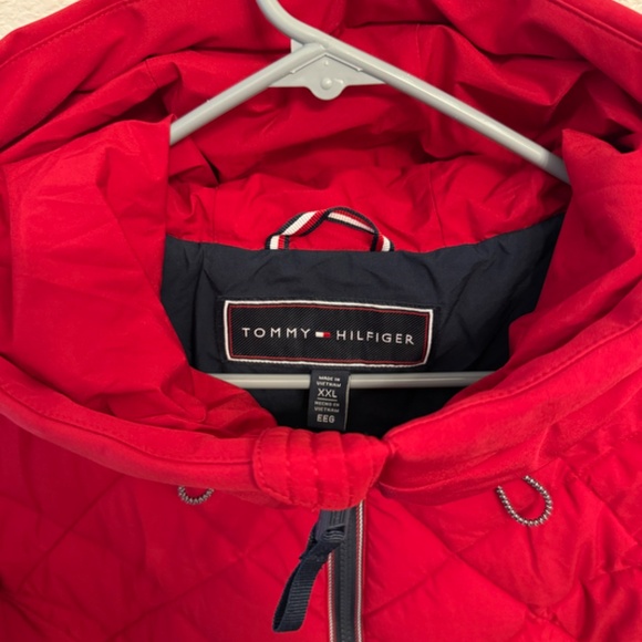 Red puff jacket - Picture 3 of 4